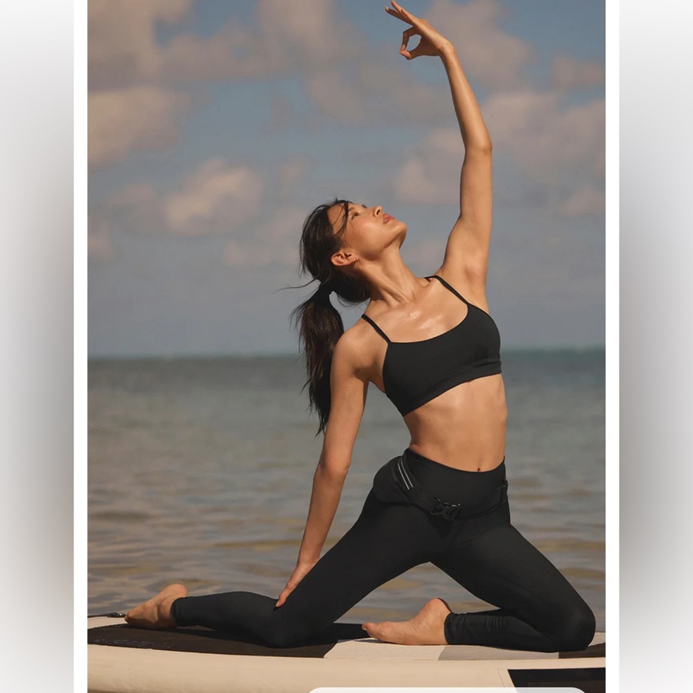 ALO AIRLIFT LEGGINGS